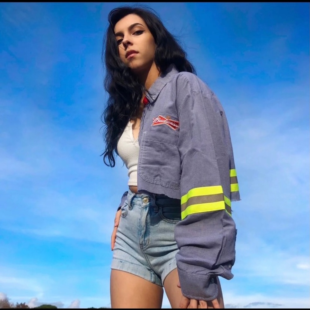 Budweiser crop long sleeve